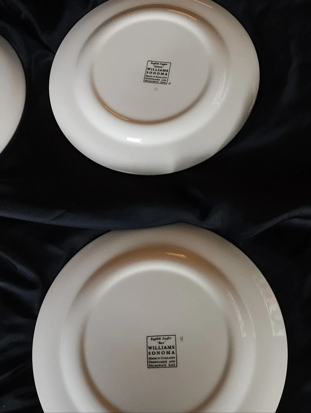Williams Sonoma English Angler Fish Salad Plates Set of 4 Bass Cod Salmon Trout